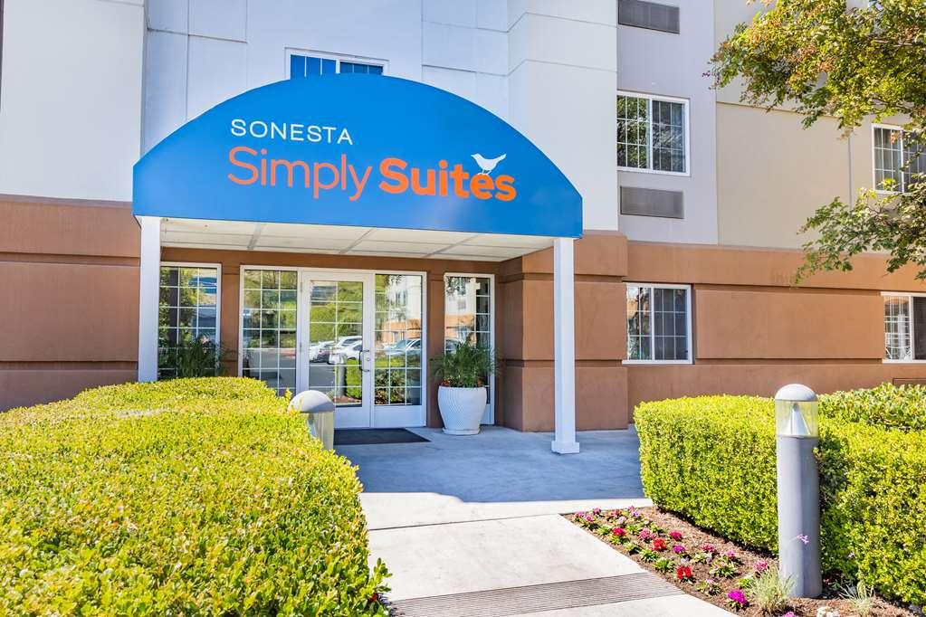 Sonesta Simply Suites Arlington Exterior foto